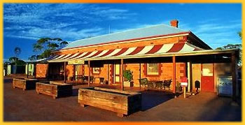 Prairie Hotel, Australia Outback Tours, Outback Australia Adventures, Outback Tours, Adventure Australia, Australia Tours, Red Centre, Ayers Rock, Kangaroo Island, Barossa Valley, Coober Pedy, Uluru, 4WD Tours, German Guide